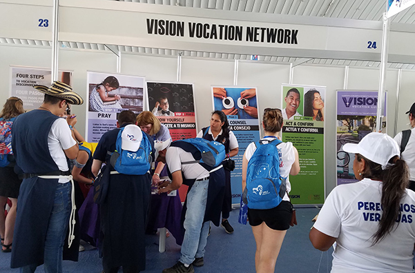 Four Steps to Vocation Discernment banners 2019 World Youth Day in Panama VISION Vocation Networ